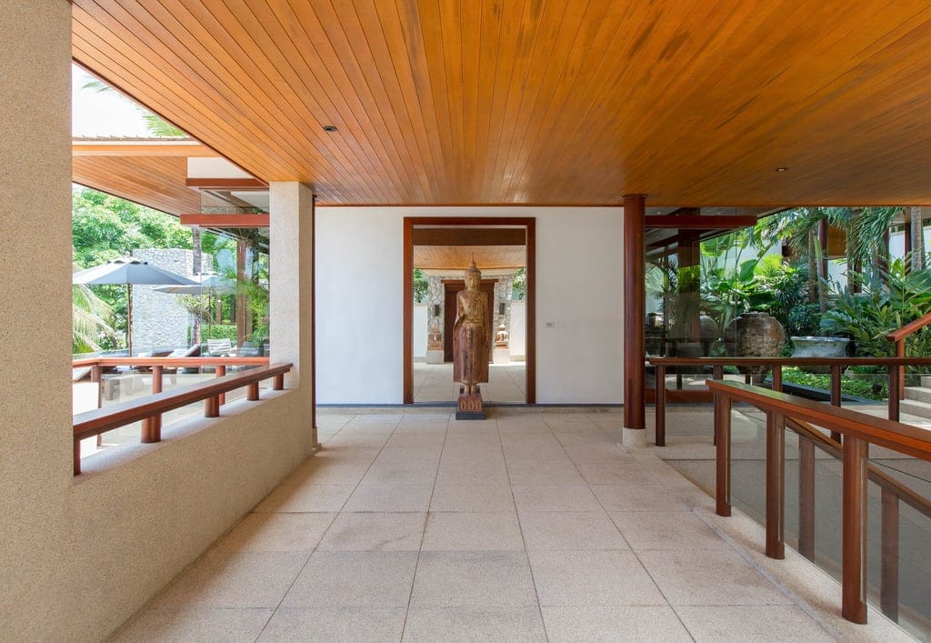 Top floor villa chanjar deco