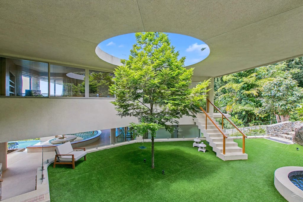 30 villa cascade garden 2