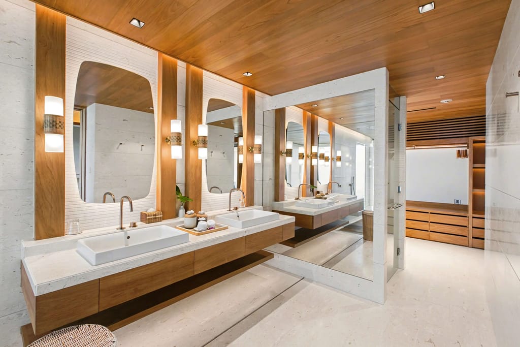 room #4 guest bedroom villa cascade phuket bathroom 0184