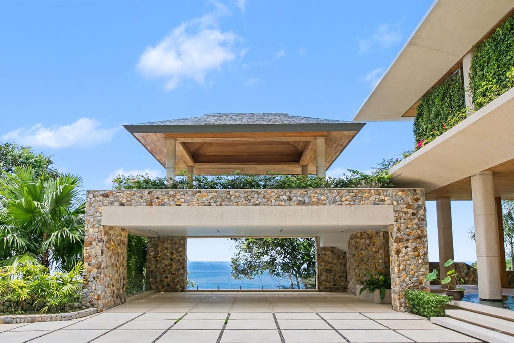 28 villa cascade entrance 2