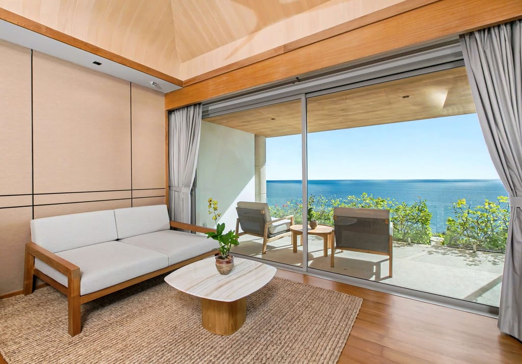 room #3 villa cascade bedroom 2 seaviews spacious private balcony