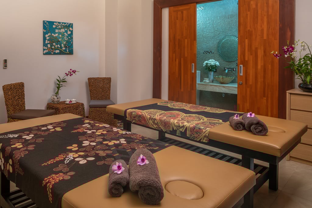 villa solaris spa room
