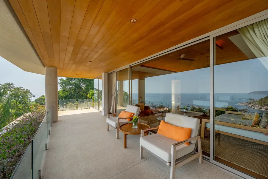 Master suite balcony over the sea